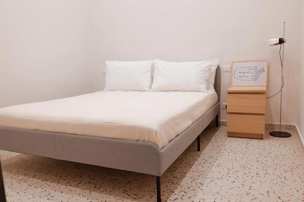 Bed & Breakfast Retrophilia Home Naples Italy